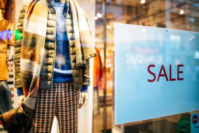 Soldes d&rsquo;hiver 2027 : ouverture le mercredi 6 janvier, et les droits à faire valoir